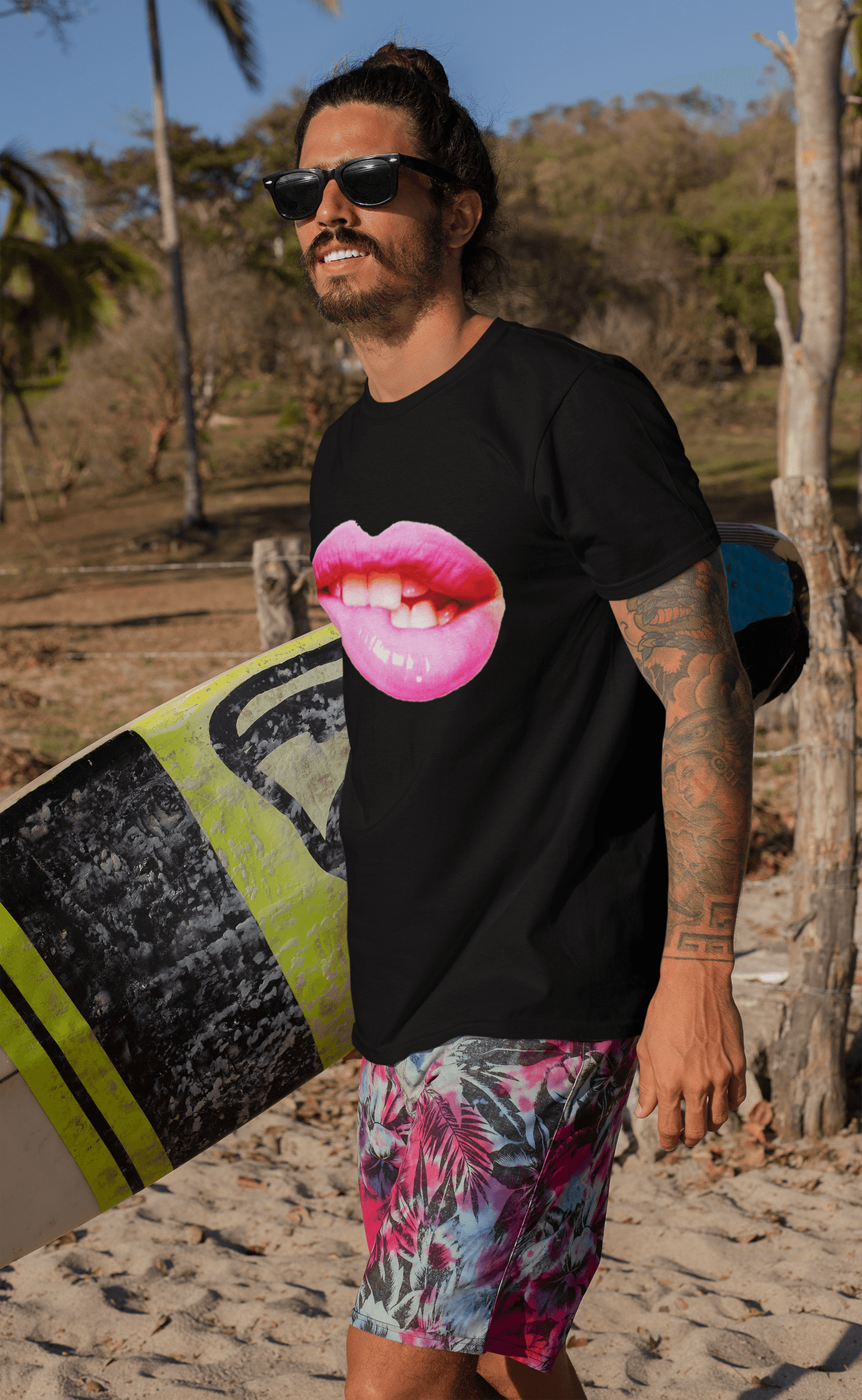 Hot Pink Biting Lips T-shirt - NO FIXED ABODE Punkrock Mens Luxury Streetwear UK